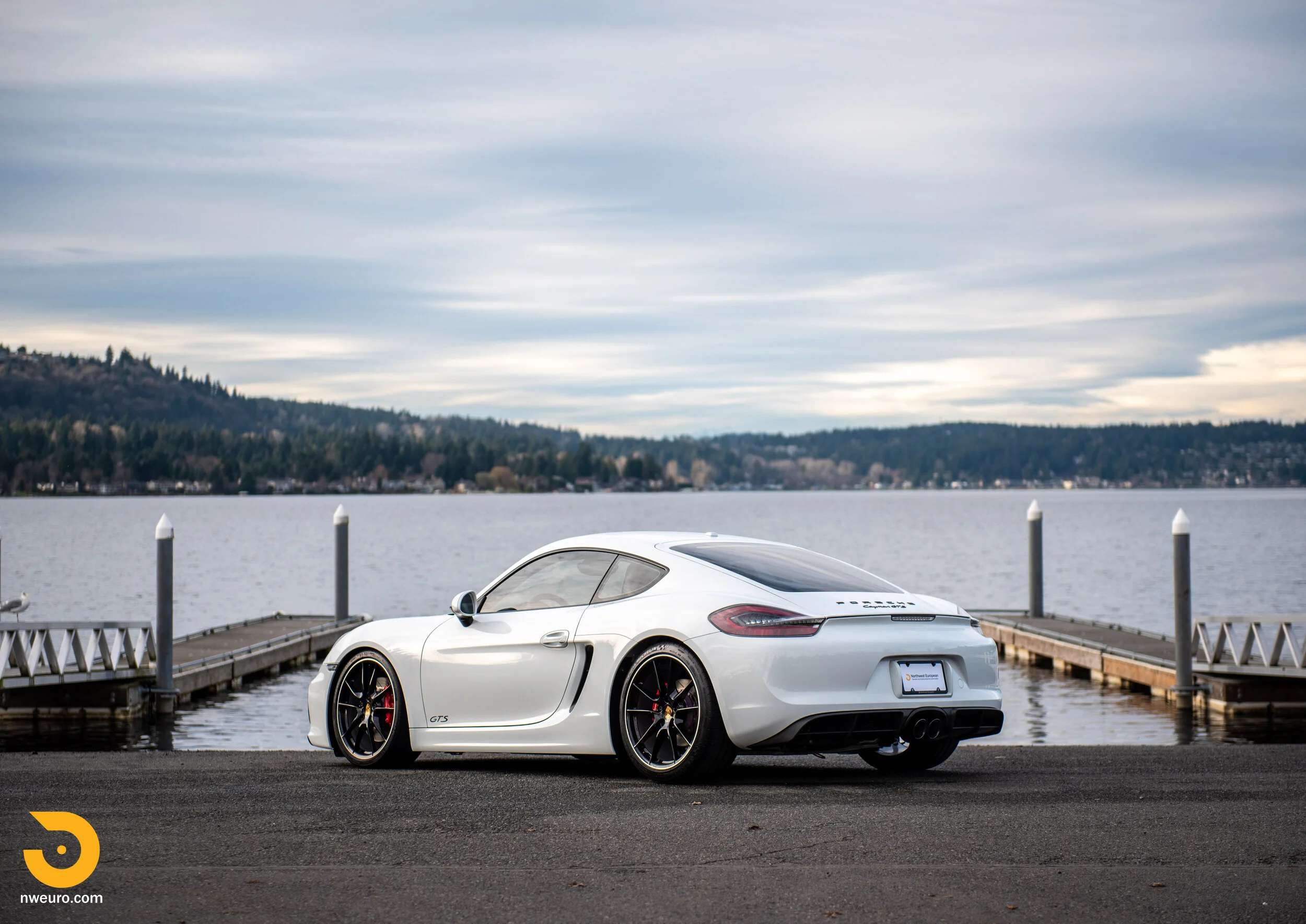 スパーク 1/43 Porsche Cayman GTS 2015 シュリンク付 スパーク 1/43 Porsche Cayman GTS 2015 シュリンク付 スパーク 1/43